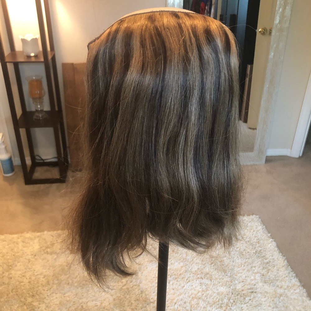 Halocouture halo style human hair extensions